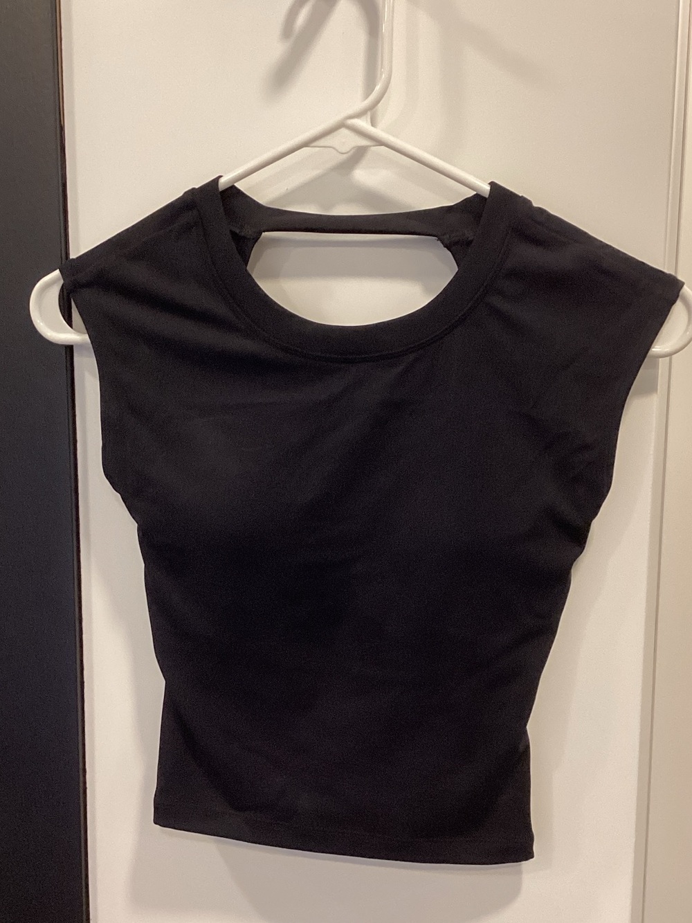 Black crop athletic top activewear